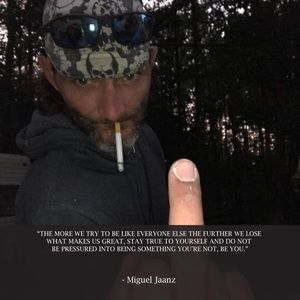 Meet your Posher, Charles